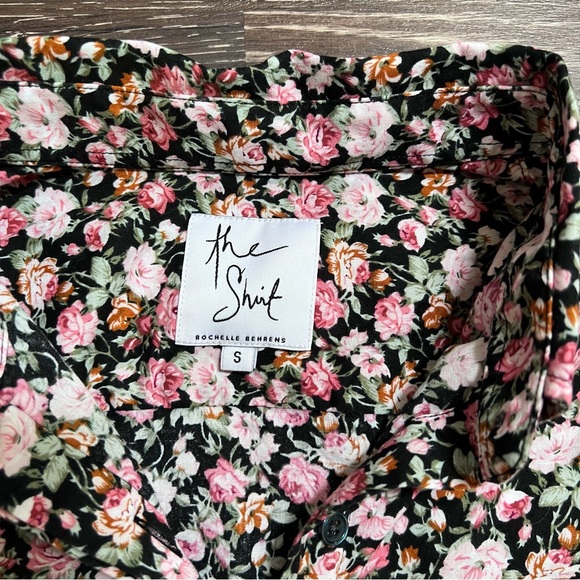 The Shirt by Rochelle Behrens flower/floral size small women’s - Picture 2 of 3